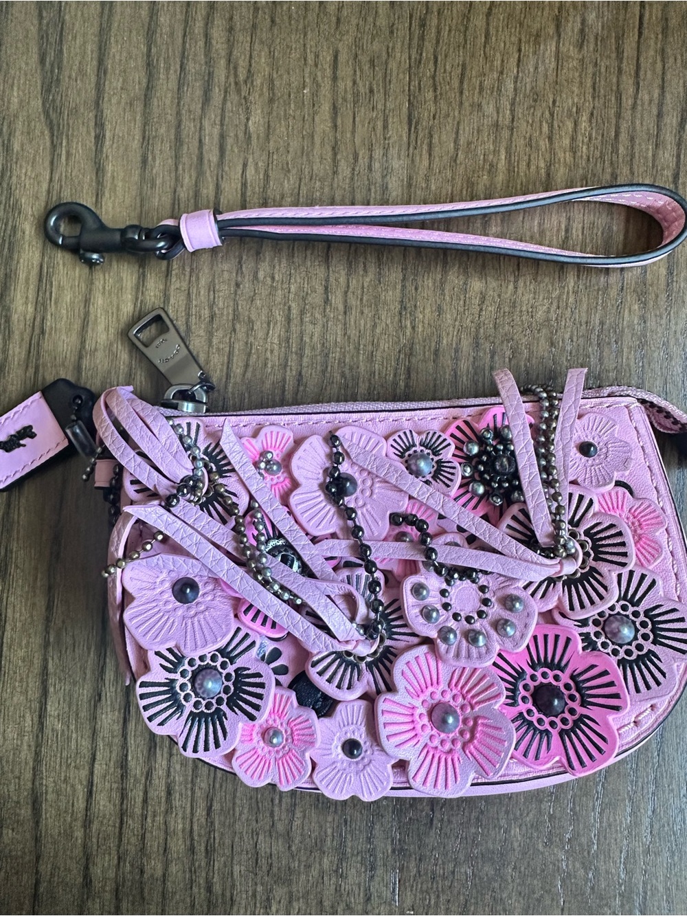Coach Pouch with Wild Tea Roses - Picture 2 of 8